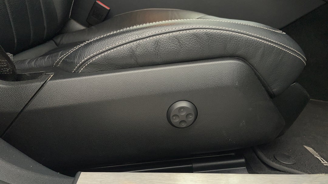 2015 Mercedes-benz CLS 250cdi, Automatic, 65396 km, Drivers Side Adjustment Panel