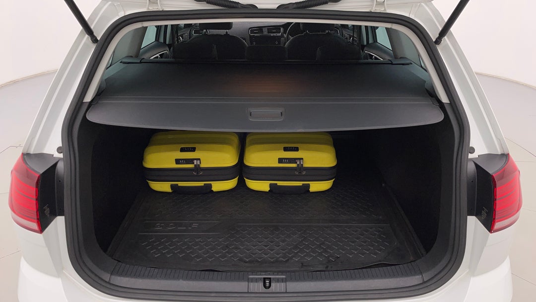 2017 Volkswagen Golf 110 Tsi Highline, Automatic, 97997 km, Boot Inside View with Luggage