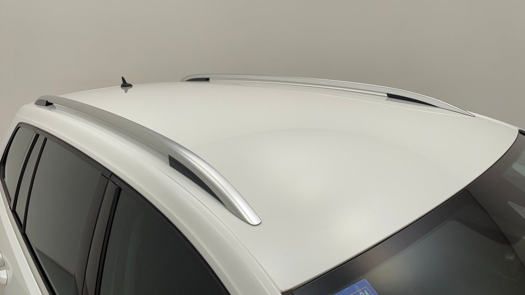 2017 Volkswagen Golf 110 Tsi Highline, Automatic, 97997 km, Roof/Sunroof View