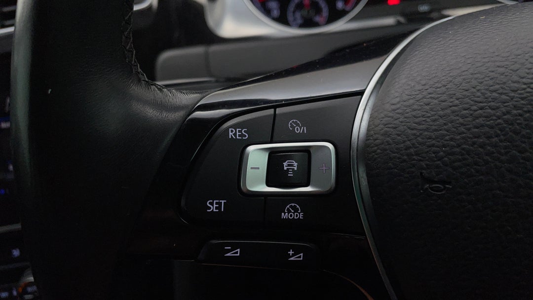 2017 Volkswagen Golf 110 Tsi Highline, Automatic, 97997 km, Cruise Control