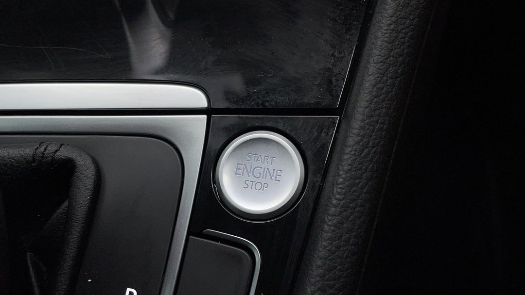 2017 Volkswagen Golf 110 Tsi Highline, Automatic, 97997 km, Keyless / Button Start