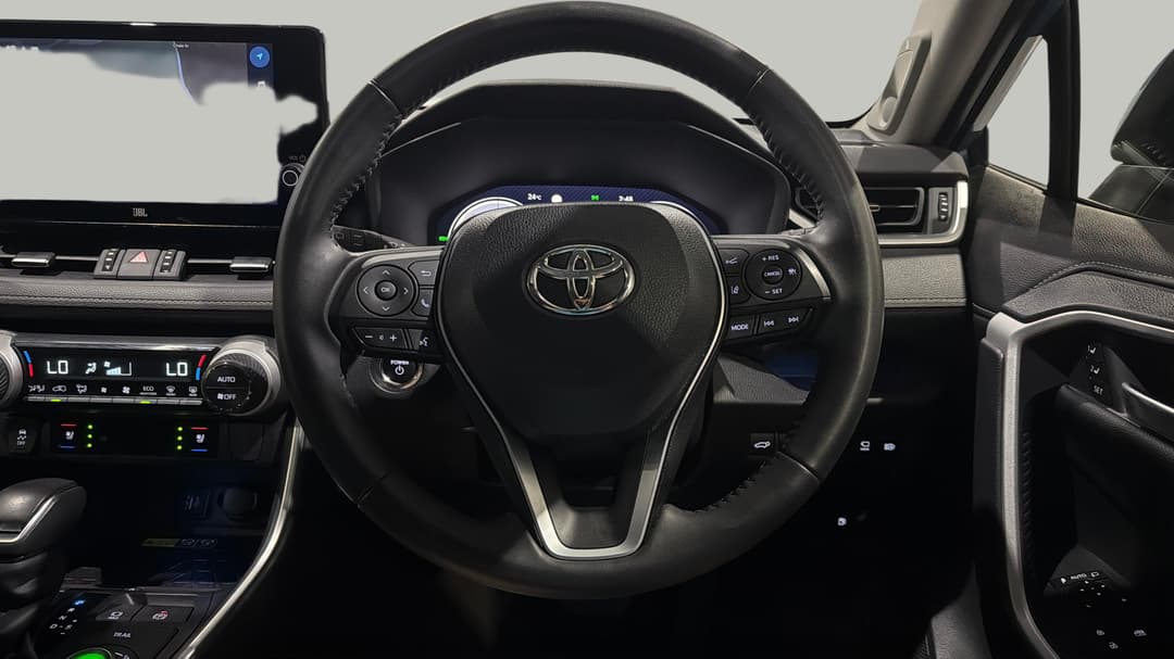 2024 Toyota RAV4 Cruiser (AWD) Hybrid, Automatic, 41227 km, Steering Wheel Close-up
