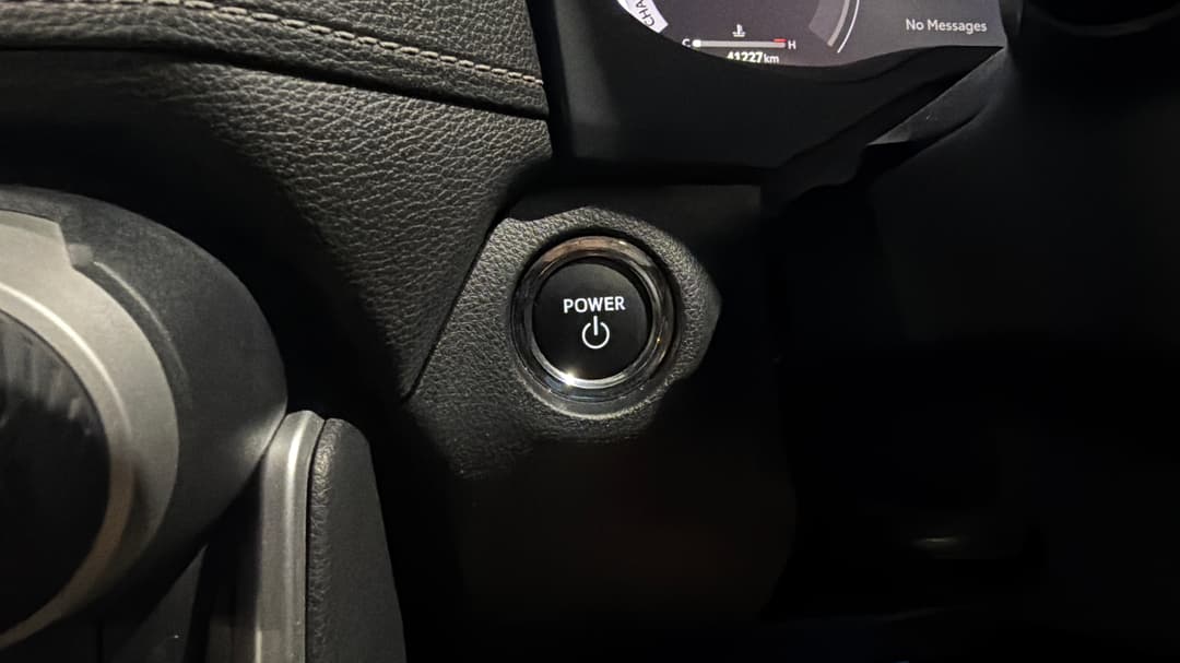 2024 Toyota RAV4 Cruiser (AWD) Hybrid, Automatic, 41227 km, Keyless / Button Start