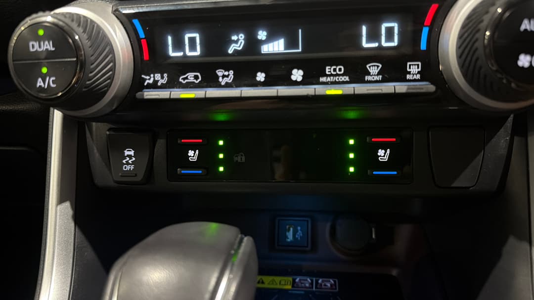 2024 Toyota RAV4 Cruiser (AWD) Hybrid, Automatic, 41227 km, Ventilated Seats