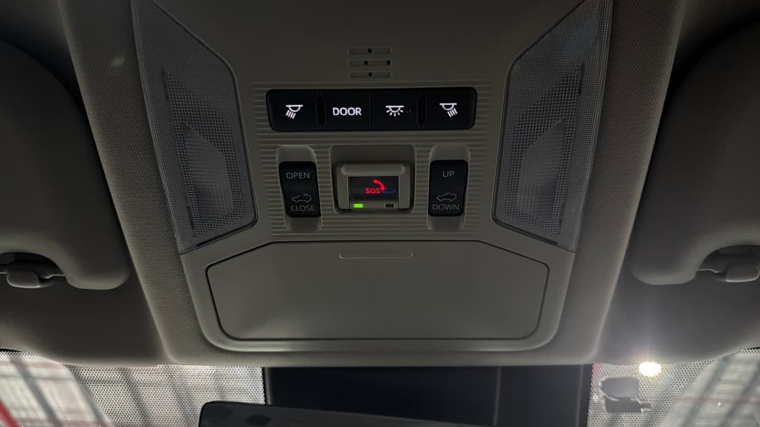 2024 Toyota RAV4 Cruiser (AWD) Hybrid, Automatic, 41227 km, On-Roof Controls/Sunglass holder