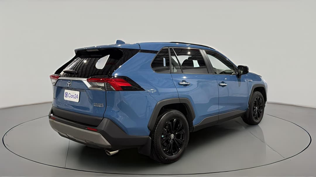 2024 Toyota RAV4 Cruiser (AWD) Hybrid, Automatic, 41227 km, Right Back Diagonal (45- Degree) View