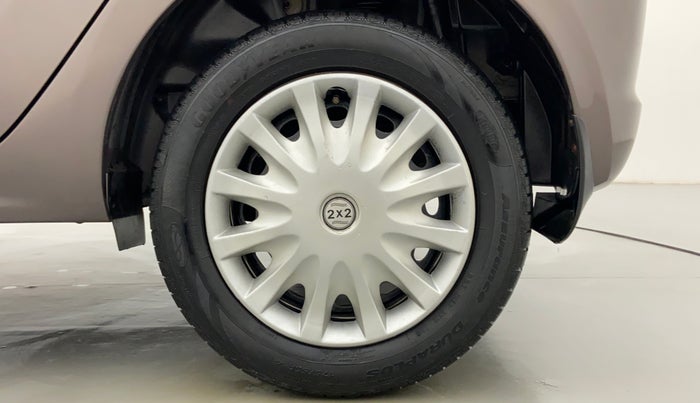 2017 Tata Tiago XT 1.2 REVOTRON, Petrol, Manual, 80,880 km, Left Rear Wheel