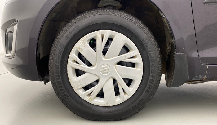 2014 Maruti Swift VXI D, Petrol, Manual, 46,579 km, Left Front Wheel