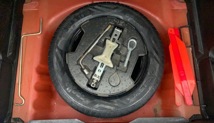 2019 Maruti Vitara Brezza VDI, Diesel, Manual, 75,554 km, Spare Tyre