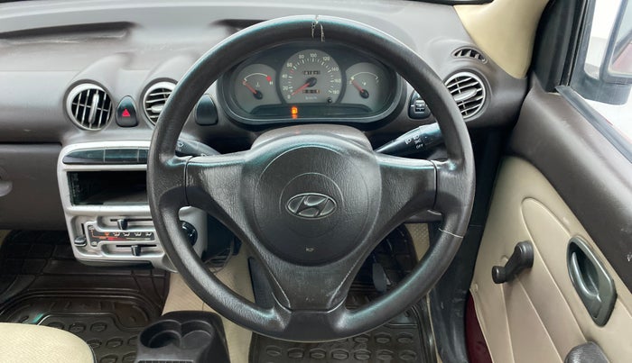 2010 Hyundai Santro Xing GL, Petrol, Manual, 82,095 km, Steering Wheel Close Up