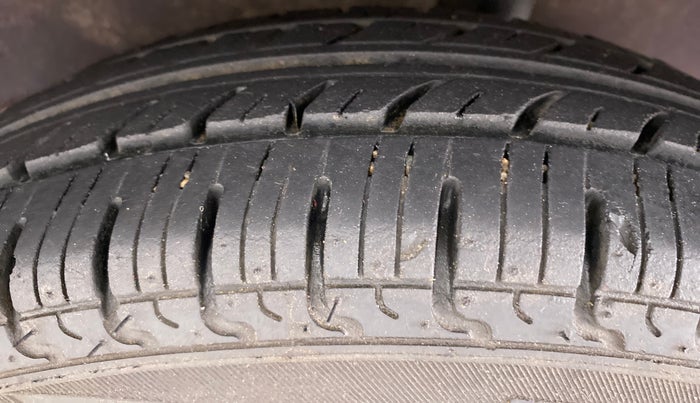 2018 Datsun Redi Go T (O), Petrol, Manual, 20,673 km, Left Rear Tyre Tread