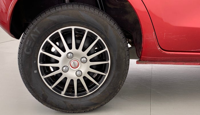 2018 Datsun Redi Go T (O), Petrol, Manual, 20,673 km, Right Rear Wheel