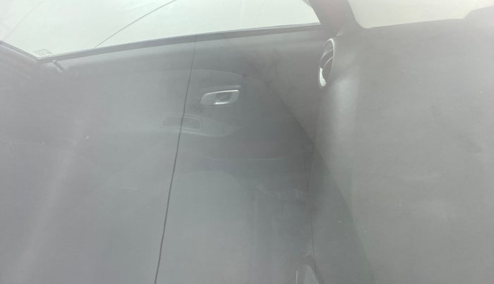 2018 Datsun Redi Go T (O), Petrol, Manual, 20,673 km, Front windshield - Minor spot on windshield