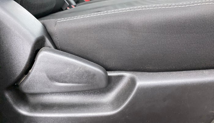 2018 Datsun Redi Go T (O), Petrol, Manual, 20,673 km, Driver Side Adjustment Panel