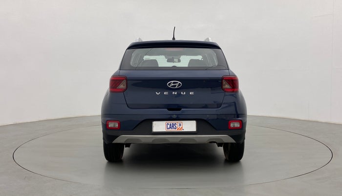 2020 Hyundai VENUE S 1.2, Petrol, Manual, 40,743 km, Back/Rear