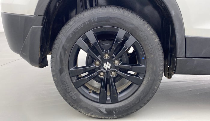 2018 Maruti Vitara Brezza ZDI, Diesel, Manual, 43,750 km, Right Rear Wheel