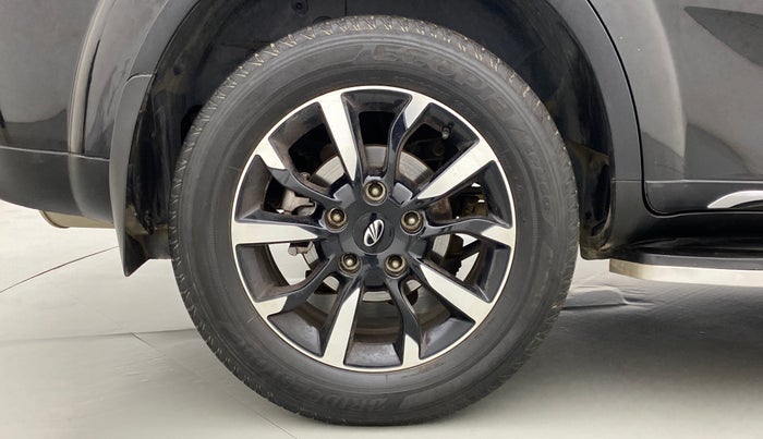 2018 Mahindra XUV500 W11 (O) AT, Diesel, Automatic, 43,514 km, Right Rear Wheel