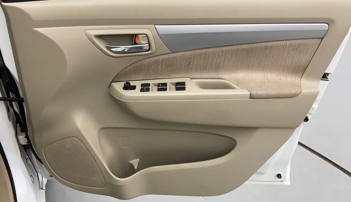 2013 Maruti Ertiga VDI ABS, Diesel, Manual, 60,858 km, Driver Side Door Panels Control