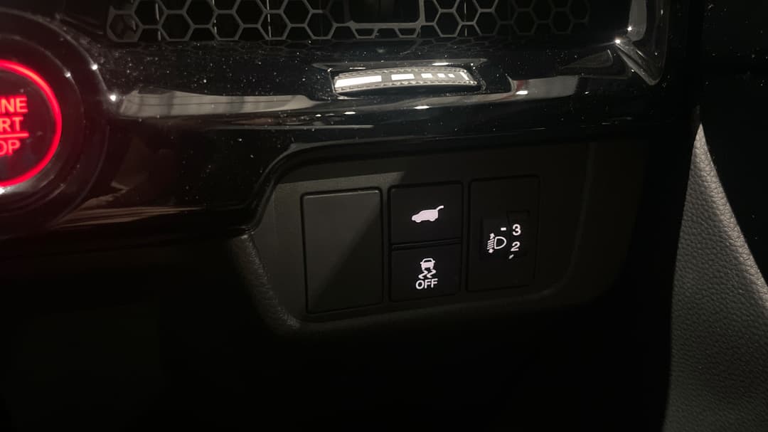 2024 Honda CR-V Vti L (2WD) 5 Seats, Automatic, 26431 km, Utility Switches/Buttons