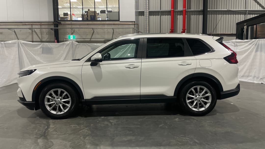 2024 Honda CR-V Vti L (2WD) 5 Seats, Automatic, 26431 km, Left Side View