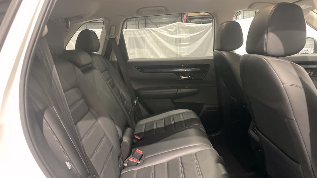 2024 Honda CR-V Vti L (2WD) 5 Seats, Automatic, 26431 km, Right Side Rear Door Cabin View