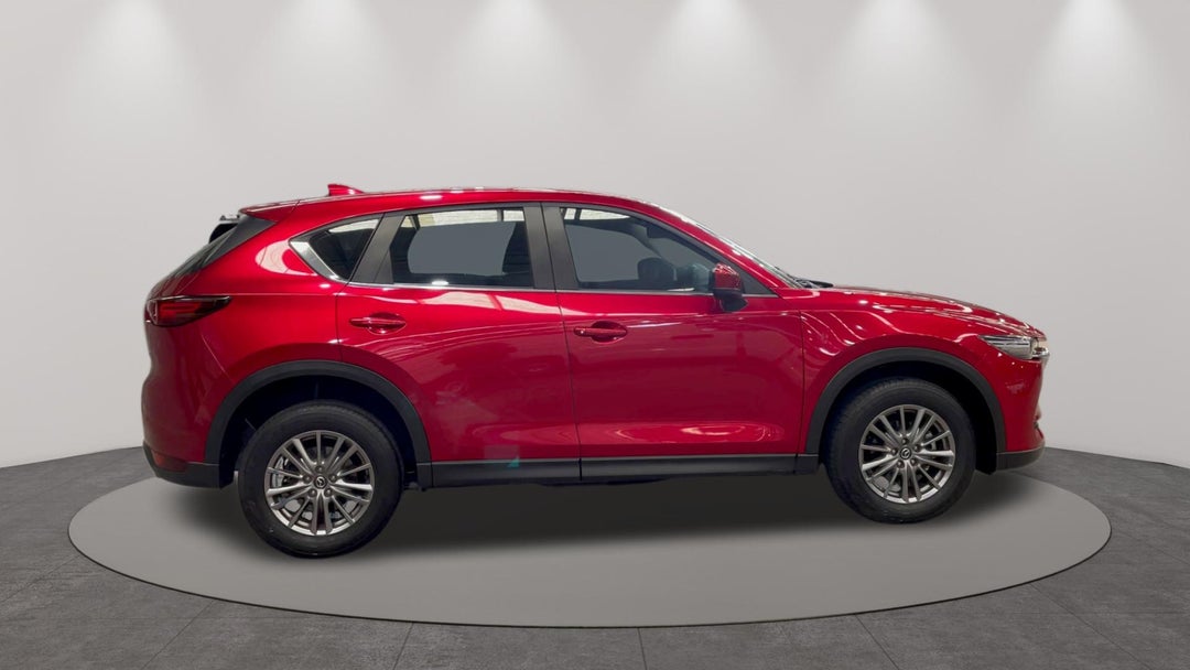 2017 Mazda CX-5 Maxx Sport (4x2), Automatic, 91702 km, Right Side View