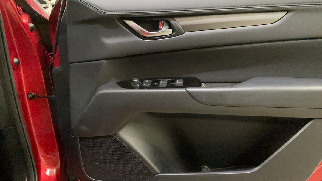 2017 Mazda CX-5 Maxx Sport (4x2), Automatic, 91702 km, Speaker View