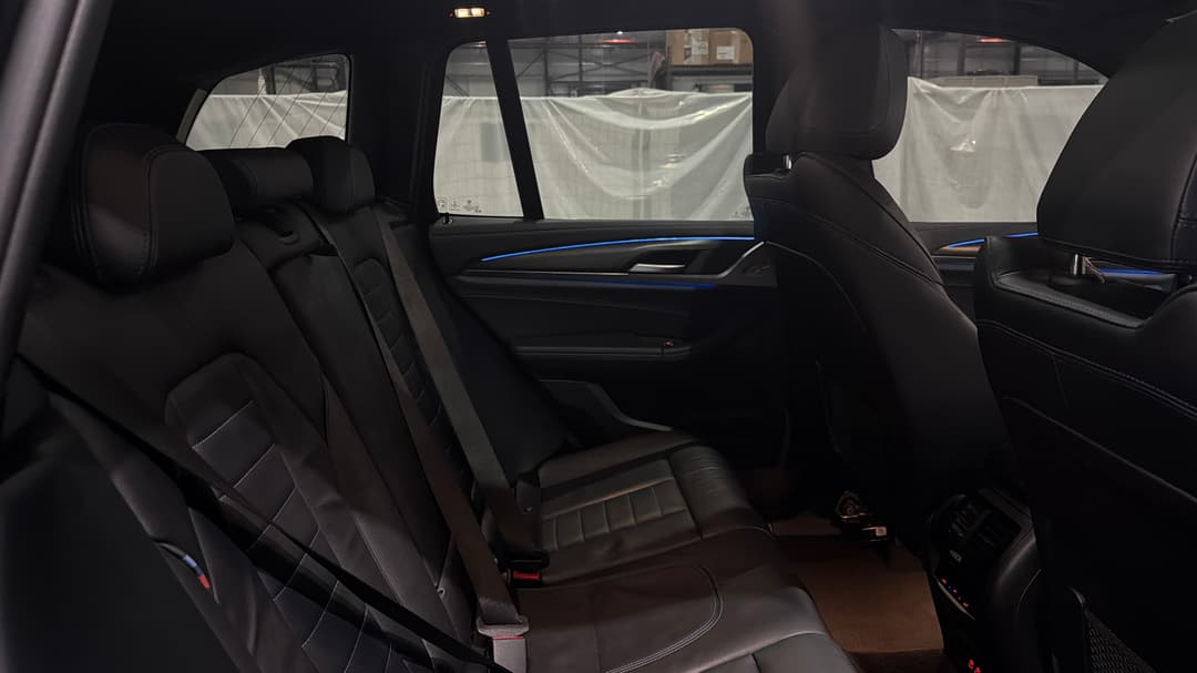 2022 BMW X3 xDrive30e M Sport (hybrid), Automatic, 55003 km, Right Side Rear Door Cabin View