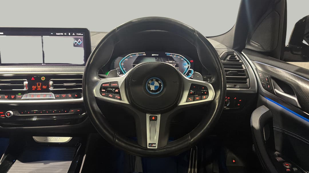 2022 BMW X3 xDrive30e M Sport (hybrid), Automatic, 55003 km, Steering Wheel Close-up