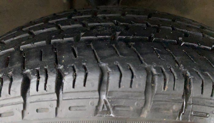 2017 Maruti Alto K10 VXI, Petrol, Manual, 22,949 km, Right Front Tyre Tread