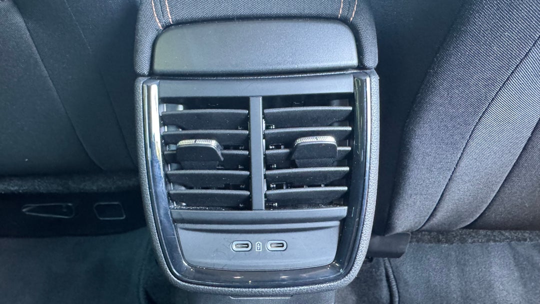 Rear A/C Vent