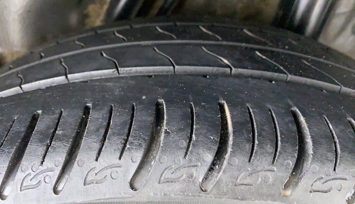 2019 Honda City ZX MT PETROL, Petrol, Manual, 99,460 km, Left Rear Tyre Tread