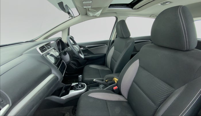 2017 Honda WR-V 1.5 i-DTEC VX MT, Diesel, Manual, 38,976 km, Right Side Front Door Cabin
