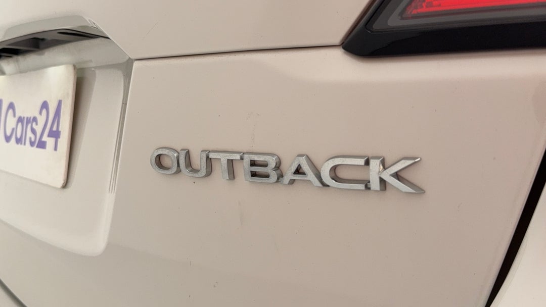 2021 Subaru Outback AWD, Automatic, 45624 km, Badge (Boot Right Side)