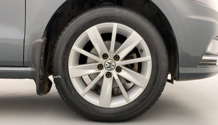 2017 Volkswagen Ameo HIGHLINE DSG 1.5 DIESEL , Diesel, Automatic, 66,122 km, Right Front Wheel