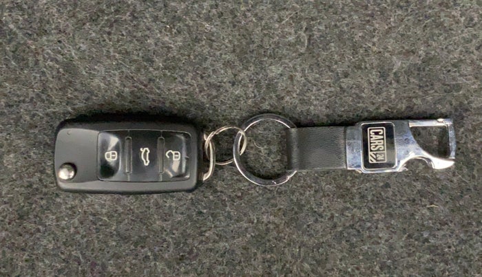 2017 Volkswagen Ameo HIGHLINE DSG 1.5 DIESEL , Diesel, Automatic, 66,122 km, Key Close Up