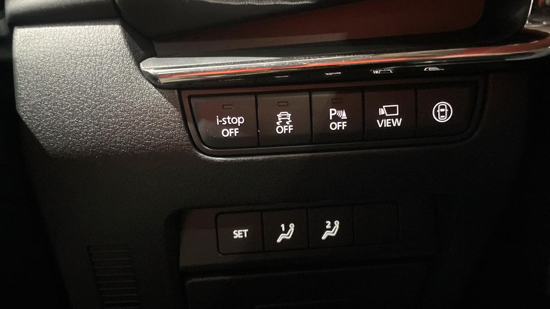 2019 Mazda Mazda3 G25 Evolve, Automatic, 80854 km, Utility Switches/Buttons