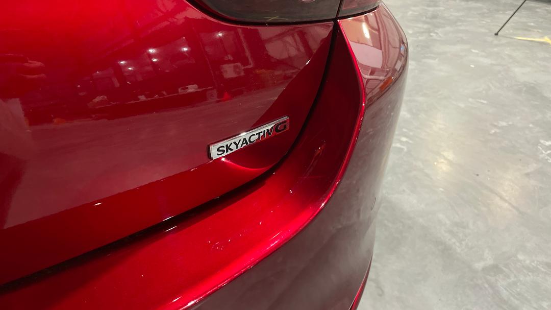 2019 Mazda Mazda3 G25 Evolve, Automatic, 80854 km, Badge (Boot Right Side)