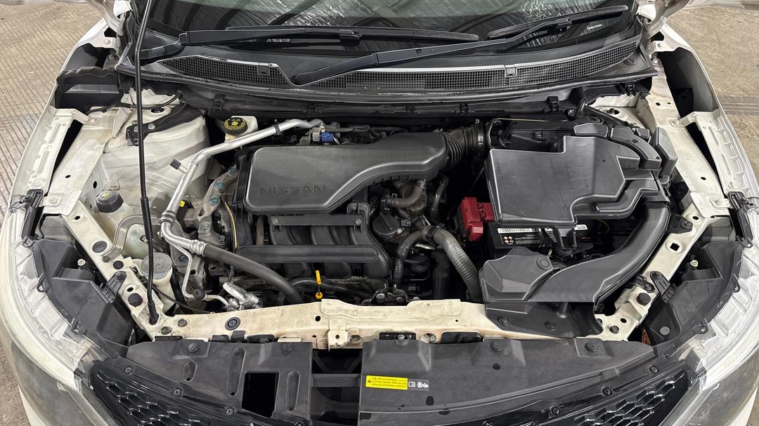 2017 Nissan Qashqai Ti, Manual, 112995 km, Open Bonnet (Engine)