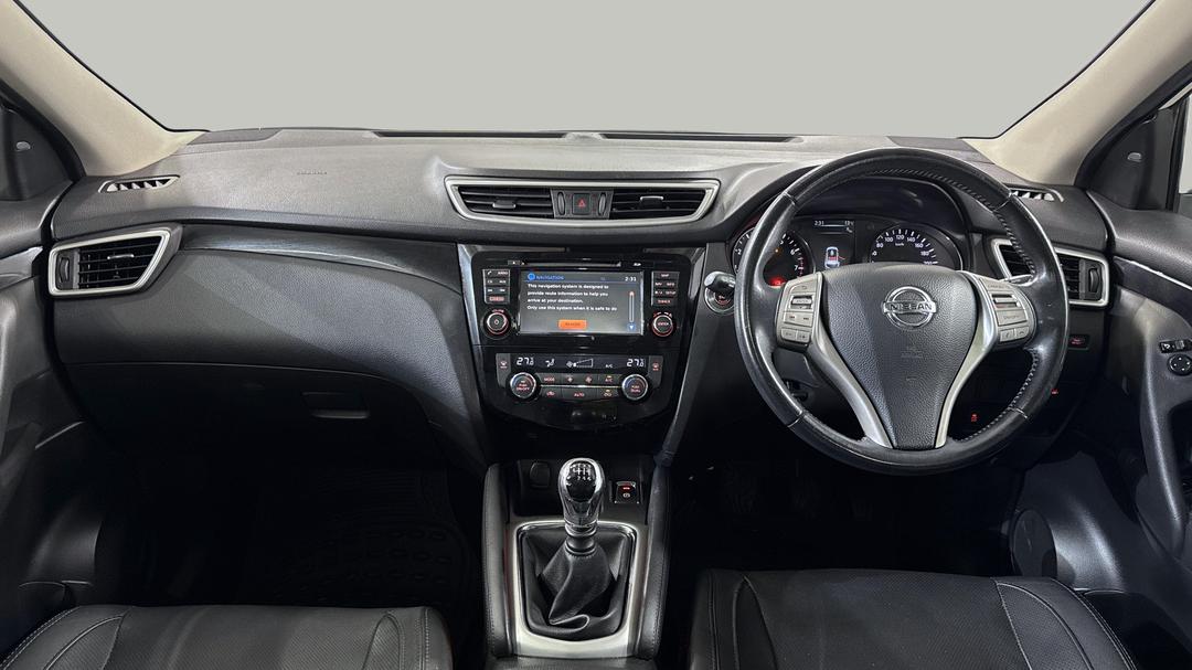2017 Nissan Qashqai Ti, Manual, 112995 km, Dashboard View