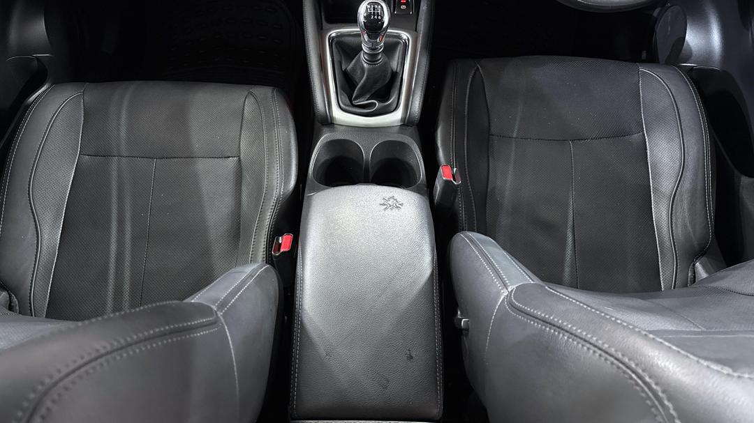 2017 Nissan Qashqai Ti, Manual, 112995 km, Center Console