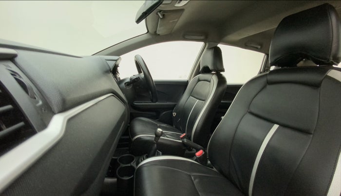 2016 Honda BR-V 1.5L I- DTEC E, Diesel, Manual, 97,574 km, Right Side Front Door Cabin