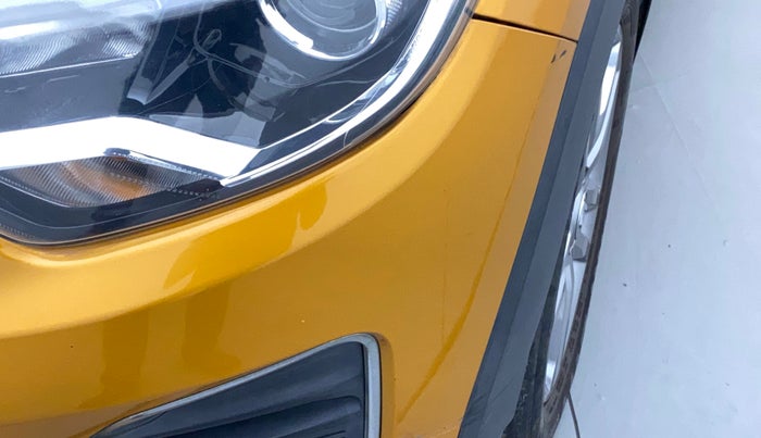 2020 Renault TRIBER RXZ, Petrol, Manual, 42,381 km, Front bumper - Minor scratches