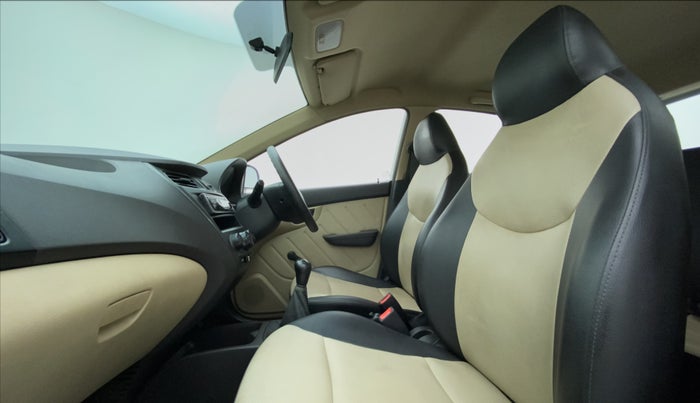 2015 Hyundai Eon D LITE PLUS, Petrol, Manual, 23,499 km, Right Side Front Door Cabin