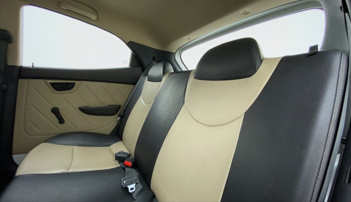 2015 Hyundai Eon D LITE PLUS, Petrol, Manual, 23,499 km, Right Side Rear Door Cabin