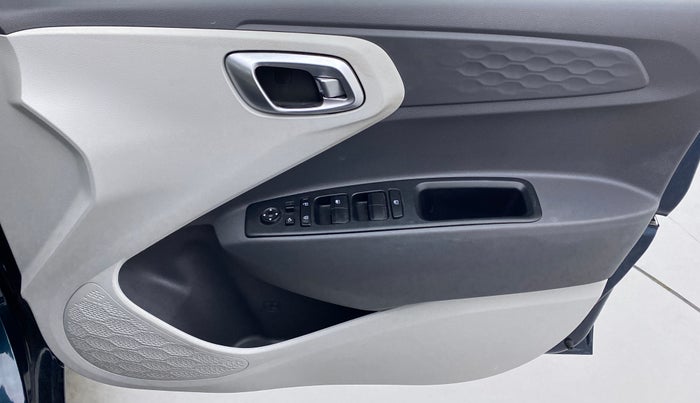 2020 Hyundai GRAND I10 NIOS SPORTZ AMT 1.2 KAPPA VTVT, Petrol, Automatic, 4,699 km, Driver Side Door Panels Control