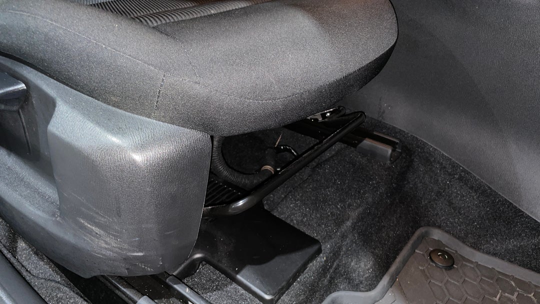 2024 Mazda CX-5 G20 Maxx (FWD), Automatic, 22539 km, Drivers Side Adjustment Panel