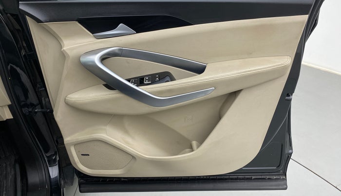 2021 MG HECTOR SHARP CVT, Petrol, Automatic, 18,998 km, Driver Side Door Panels Control