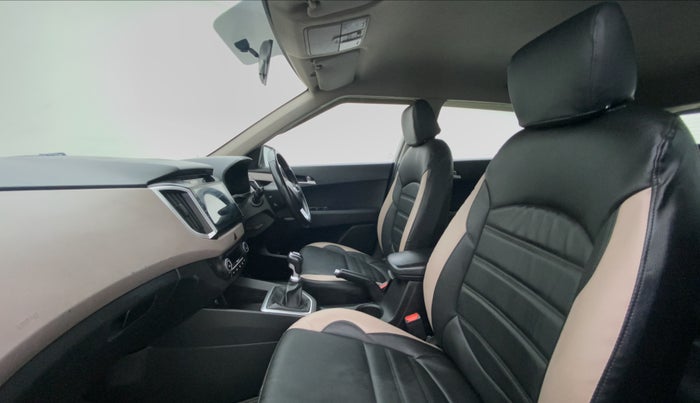 2018 Hyundai Creta 1.6 SX VTVT, Petrol, Manual, 26,769 km, Right Side Front Door Cabin