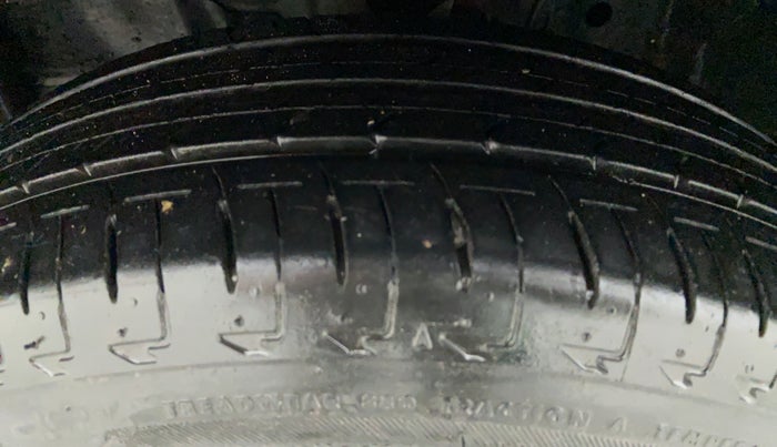 2017 Honda City V MT PETROL, Petrol, Manual, 58,880 km, Left Front Tyre Tread
